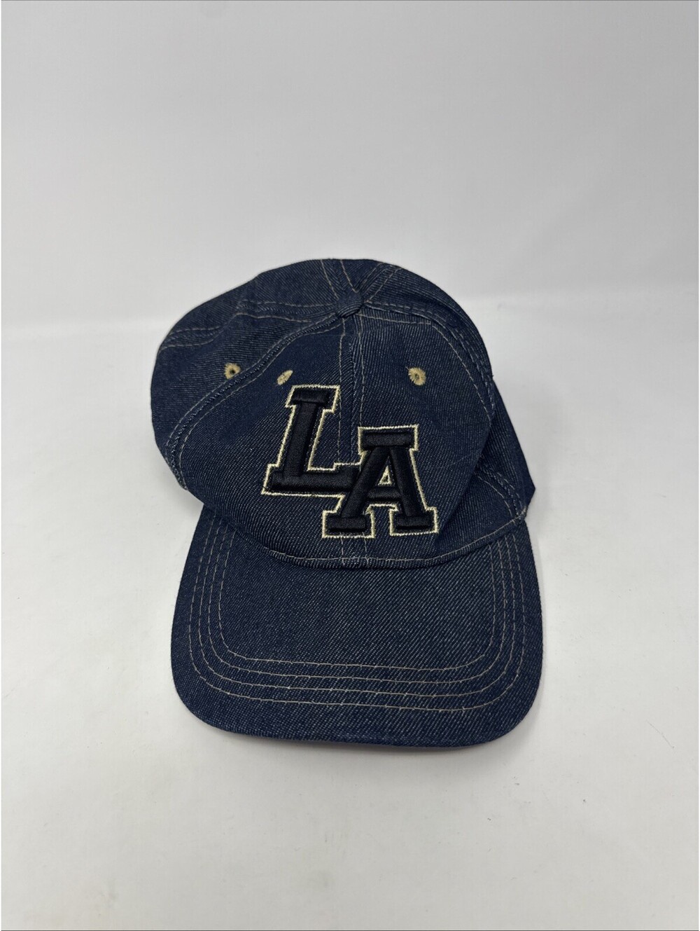 L A Baseball Cap Adjustable Los angles good condition